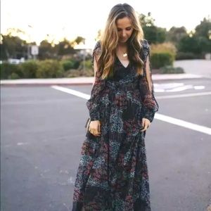 Loop, Twirl, and Arch Maxi Dress in Navy XXS